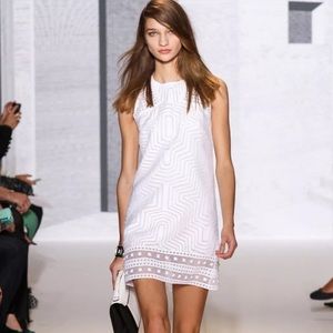 Andrew Gn White Mini Shift Dress Runway - Size 36